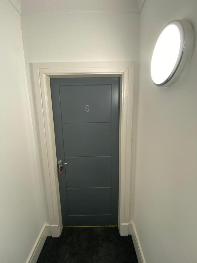 Ferienwohnung Penthouse Apt8 Wolverhampton Exterior foto